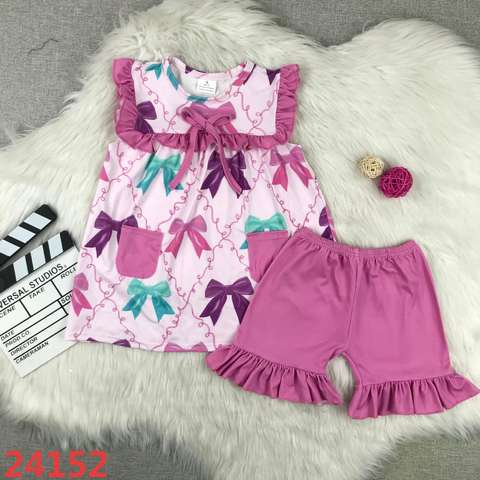 Girls' Bow-Print Short Sleeve Outfit with Ruffle Shorts