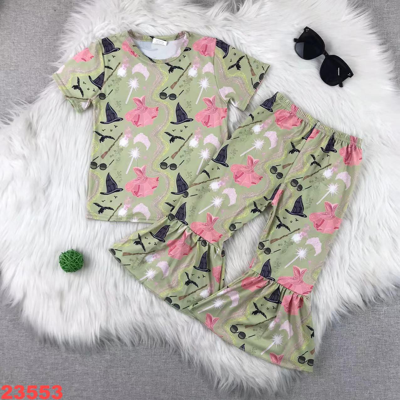 Children's Short Sleeve Set with Flared Pants - Witch and Bunny Pattern