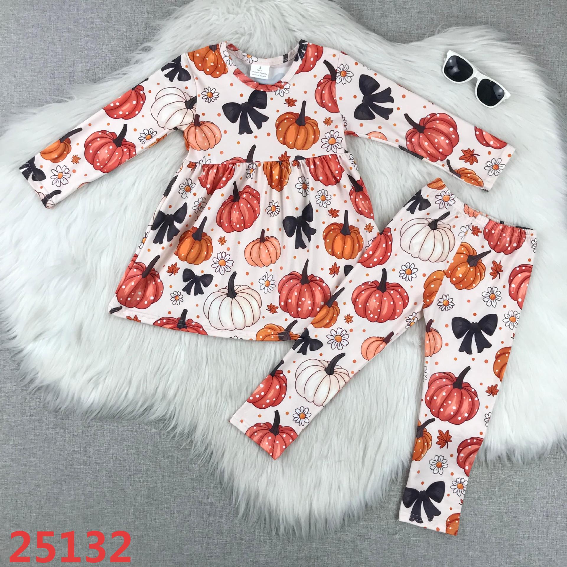 Pumpkin-Printed Long Sleeve Kids' Set