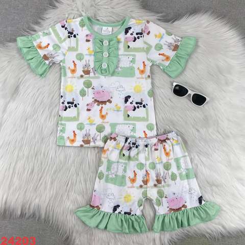 Children's Farm Animal Print Short Sleeve Set with Ruffle Accents