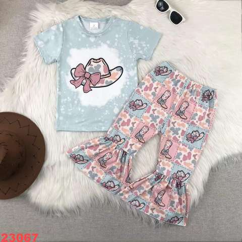 Cowgirl-Themed Short Sleeve Set