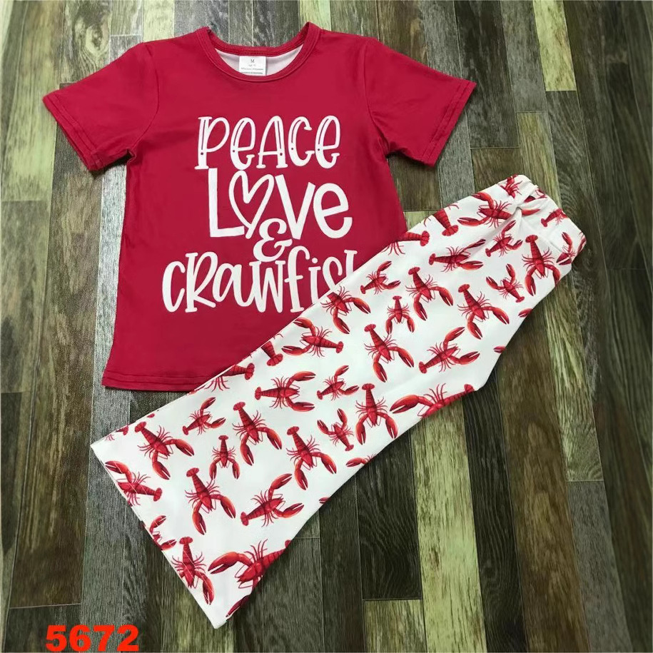 Peace Love & Crawfish Short Sleeve Set